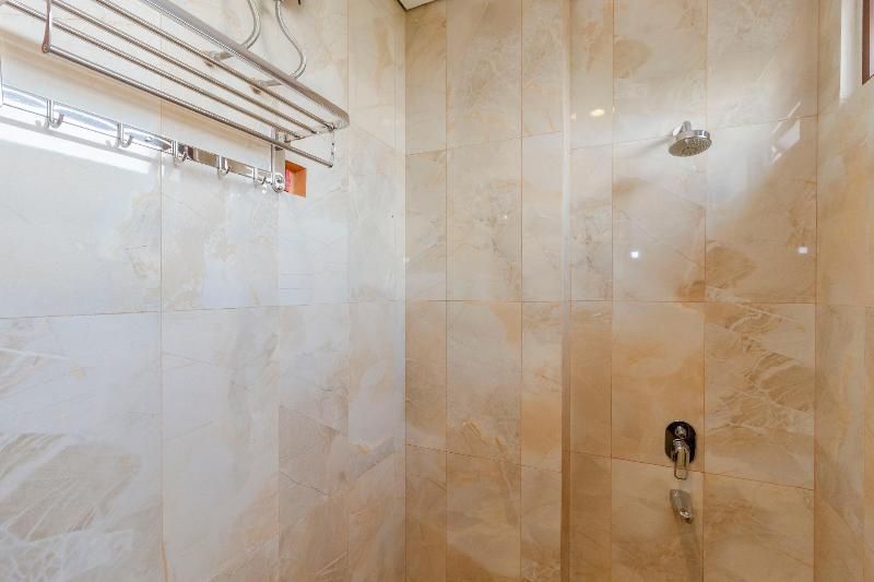 Reddoorz Plus @ Cbd Bintaro South Tangerang Exteriör bild